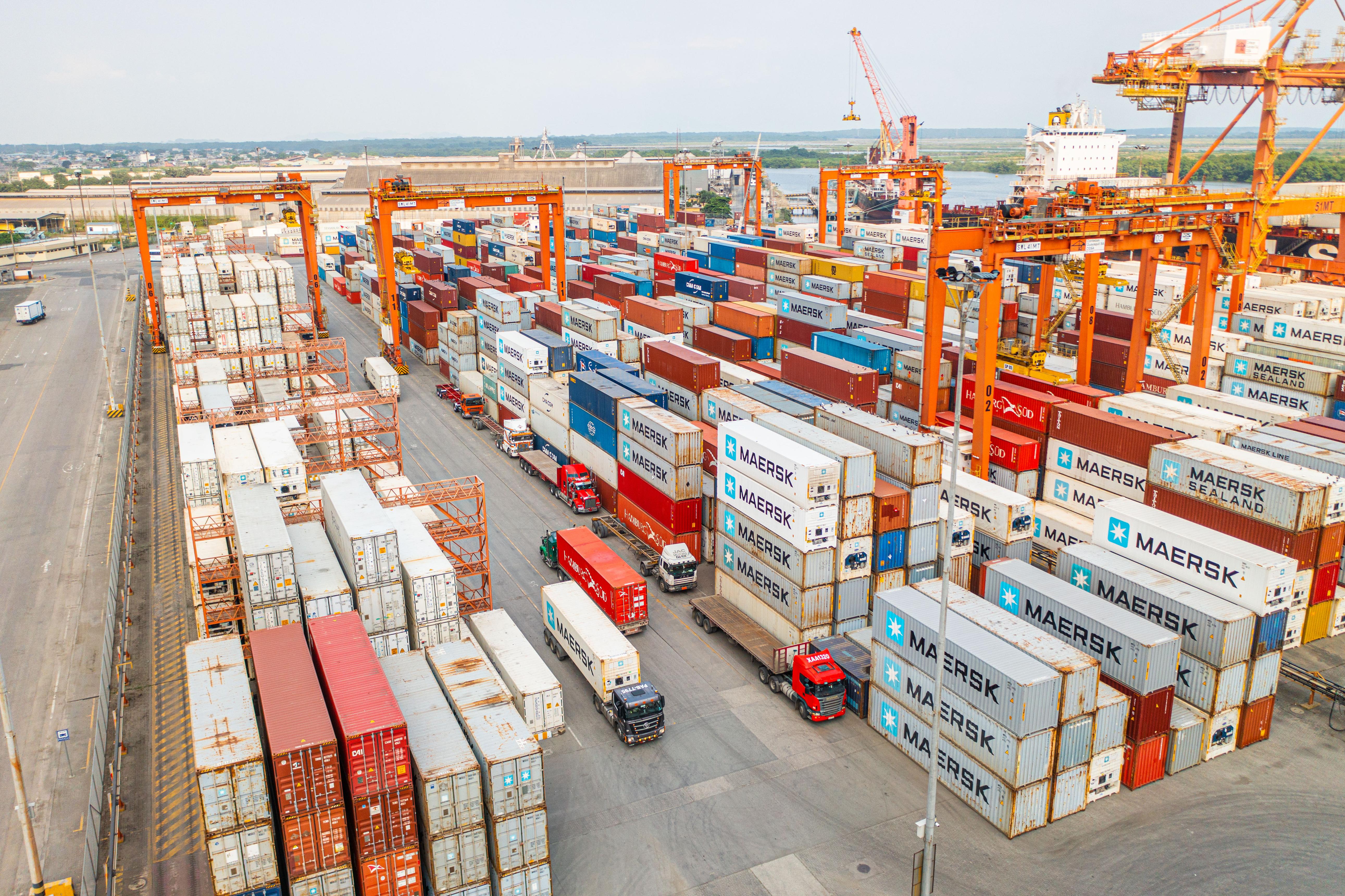 Shipping container sizes guide